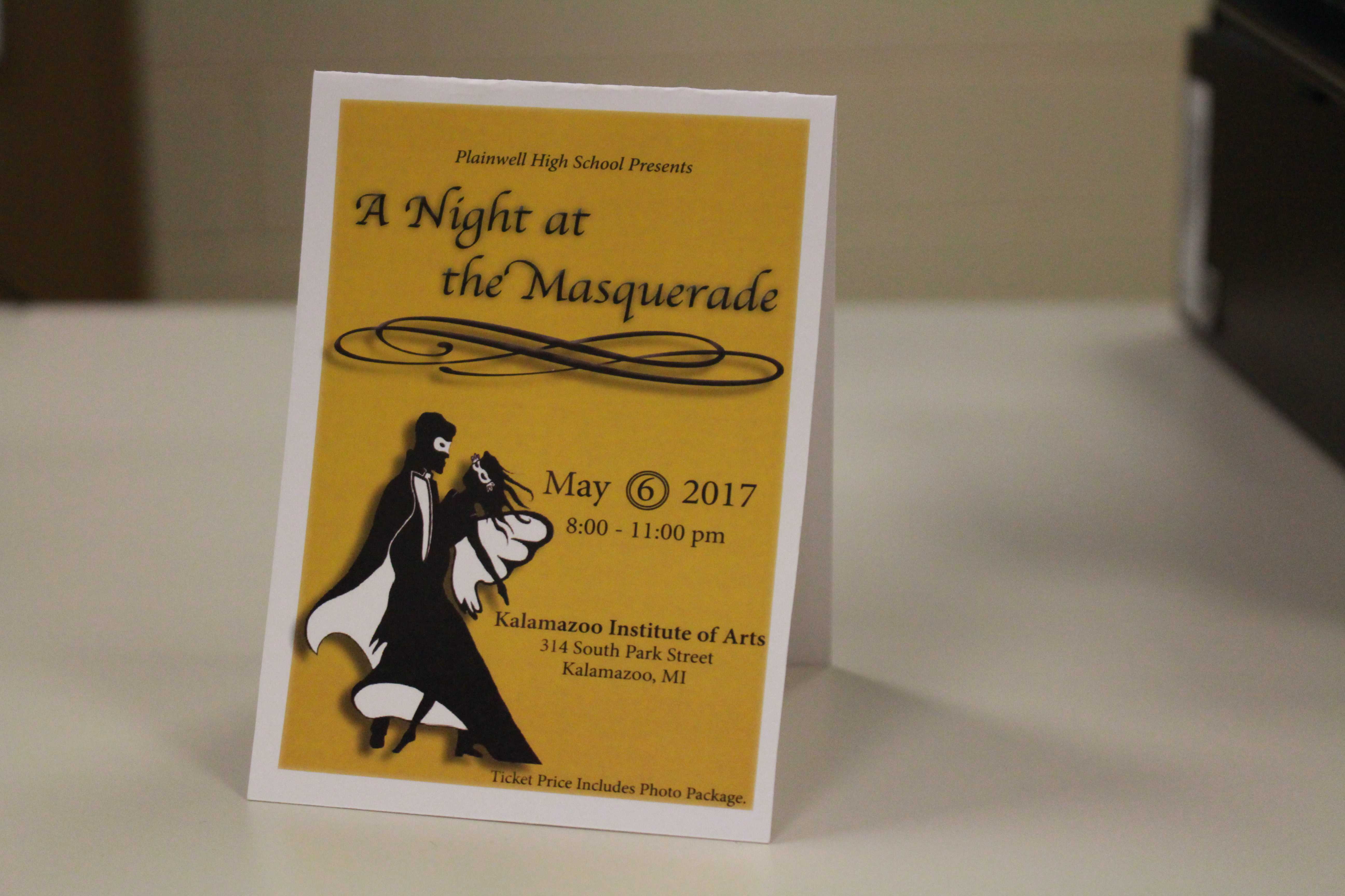 As prom nears, committee tries to raise awareness