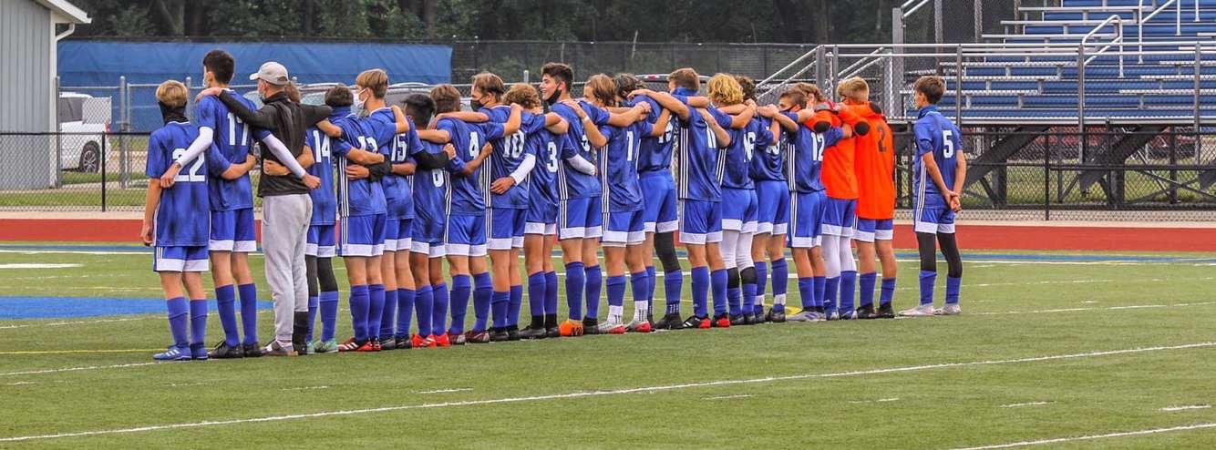 Men’s Varsity  Plays First Soccer Game During Pandemic