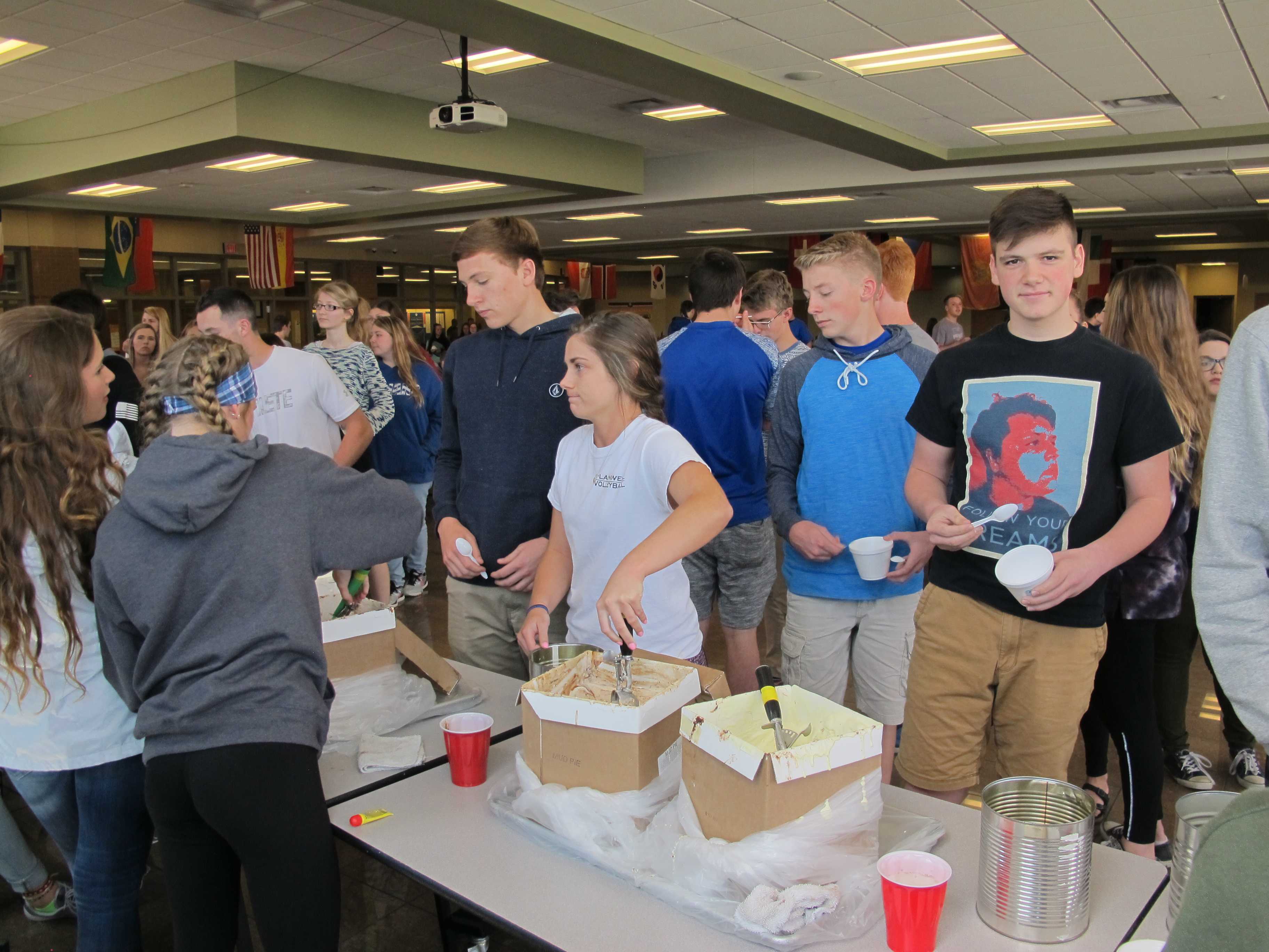 Senate lets kids out of class for a frozen treat (gallery)